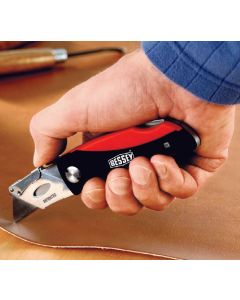 Bessy Folding Knife